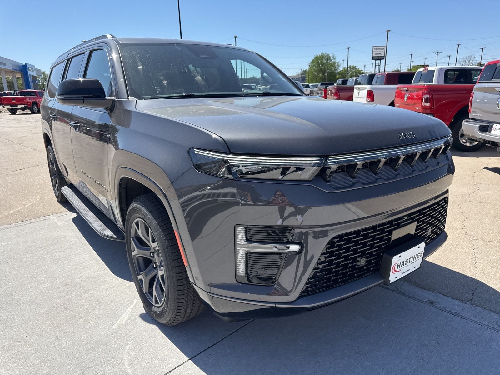 New 2026 Jeep Grand Wagoneer L Limited AWD/4WD image 10