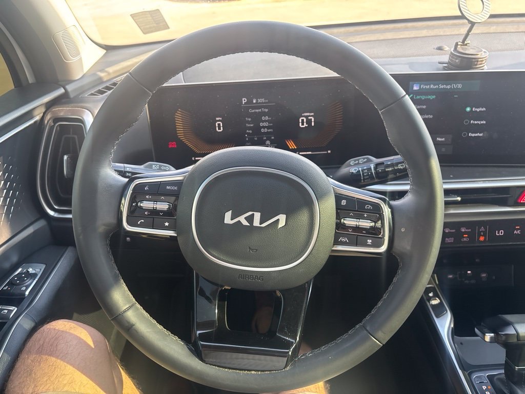 Used 2025 Kia Sorento S w/ Panoramic Sunroof Package FWD image 14