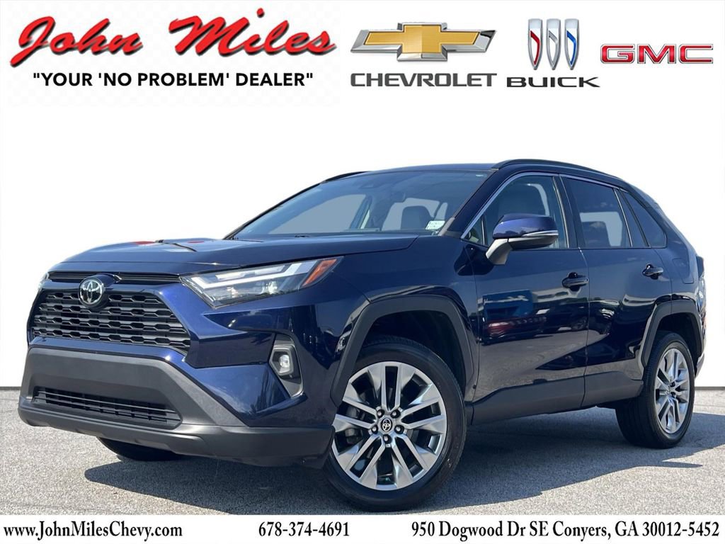 Used 2022 Toyota RAV4 XLE Premium image 1
