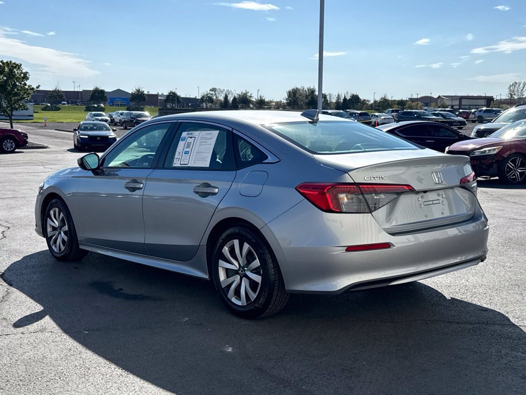 Used 2023 Honda Civic LX image 5