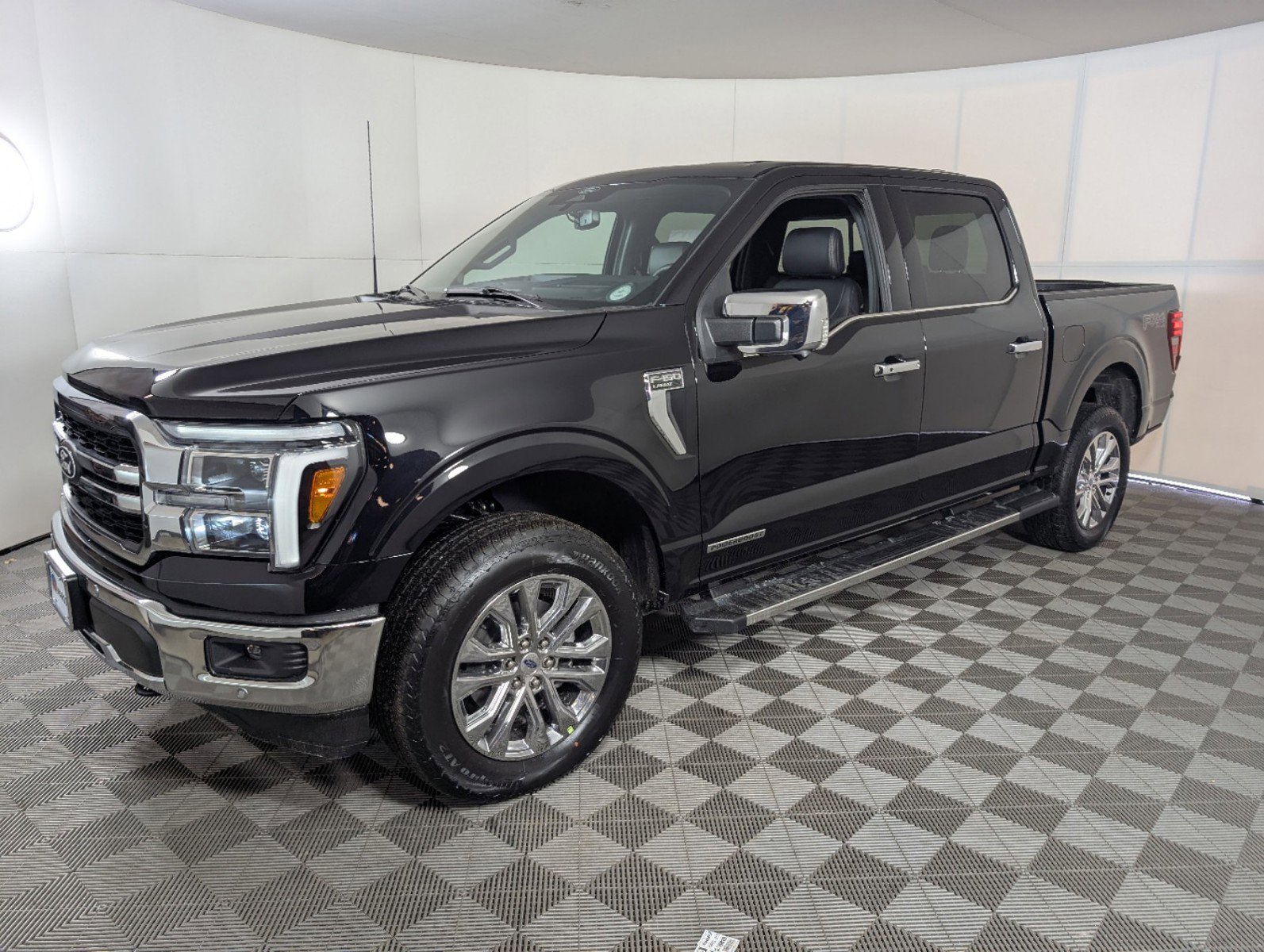 New 2025 Ford F150 Lariat w/ Equipment Group 502A High image 3