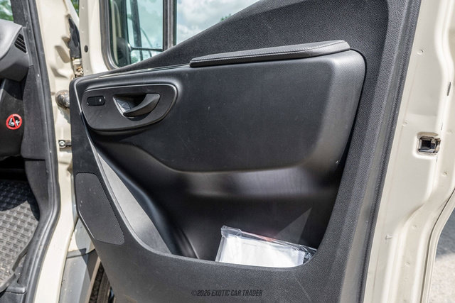 Used 2023 Mercedes-Benz Sprinter 2500 image 63