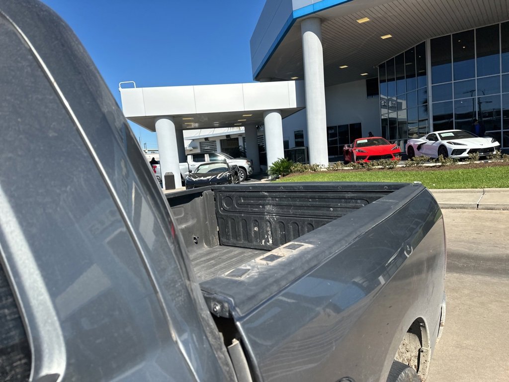 Used 2013 RAM 1500 Classic SLT image 4