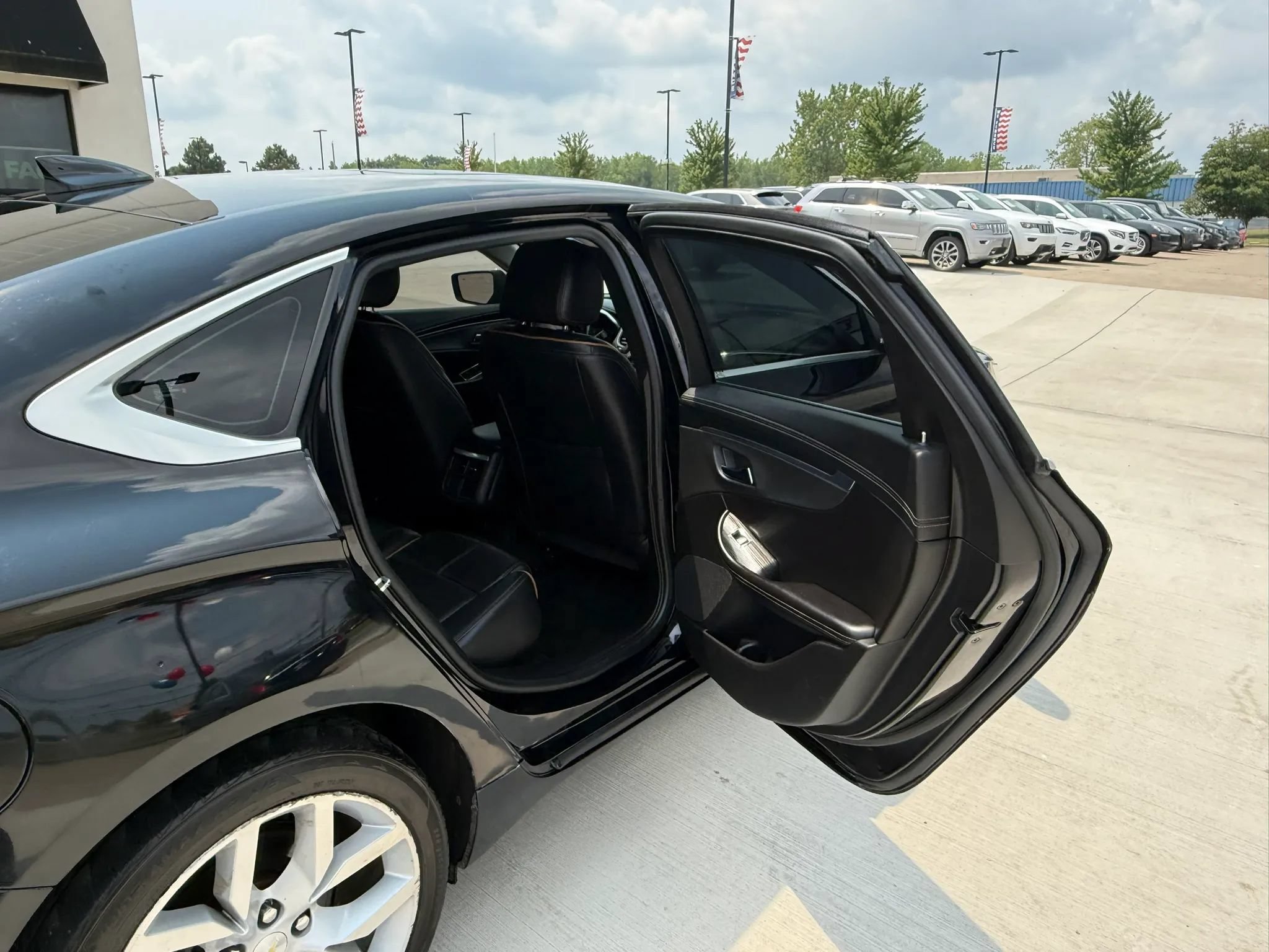 Used 2020 Chevrolet Impala Premier FWD image 21