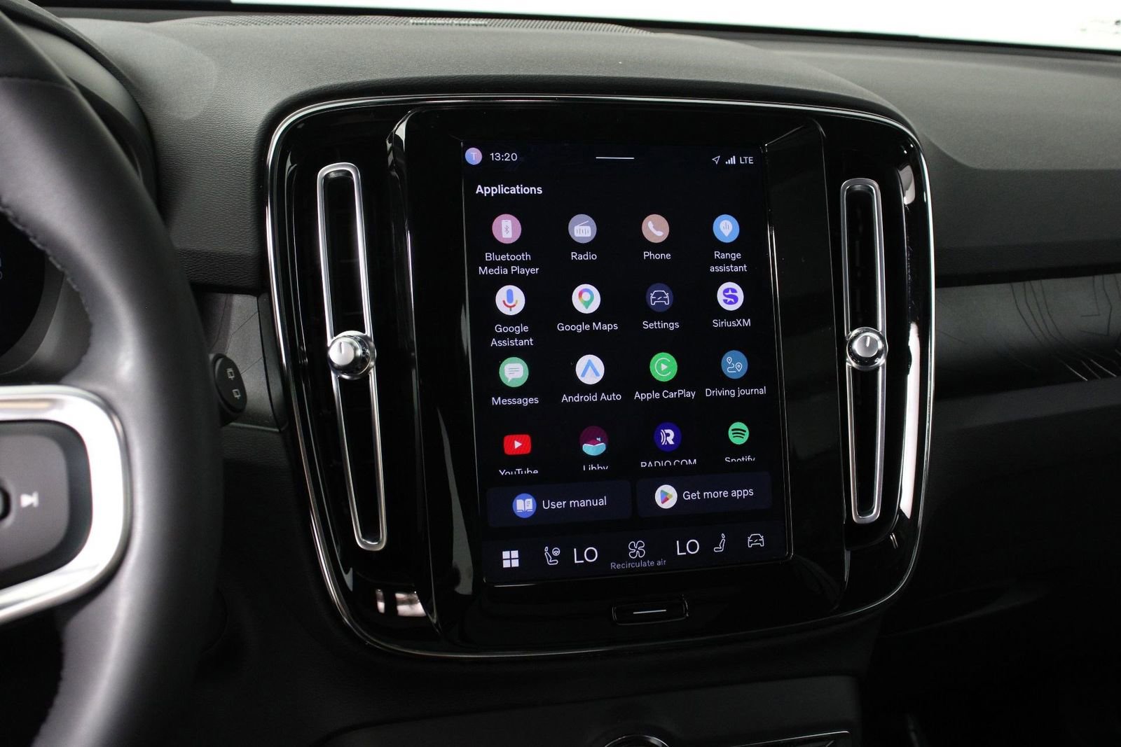 Certified 2023 Volvo XC40 Recharge Ultimate AWD/4WD image 9