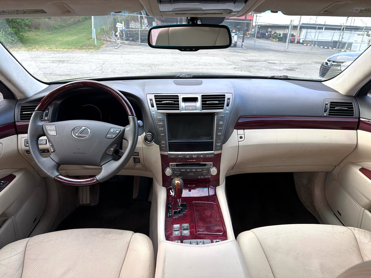 Used 2010 Lexus LS 460 L image 13