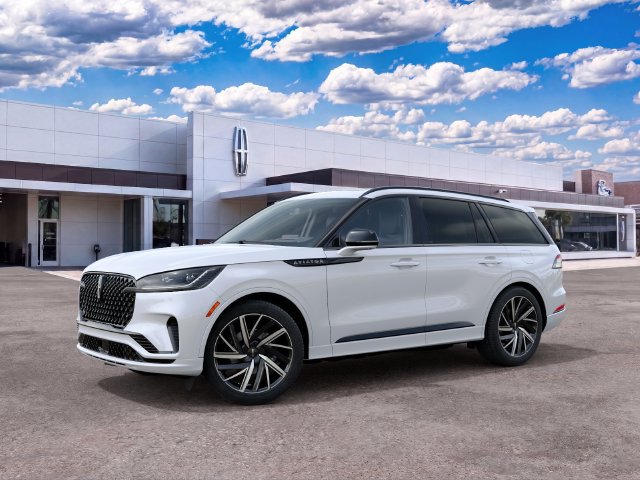 New 2027 Lincoln Aviator Black Label w/ Jet Appearance Package AWD/4WD image 1