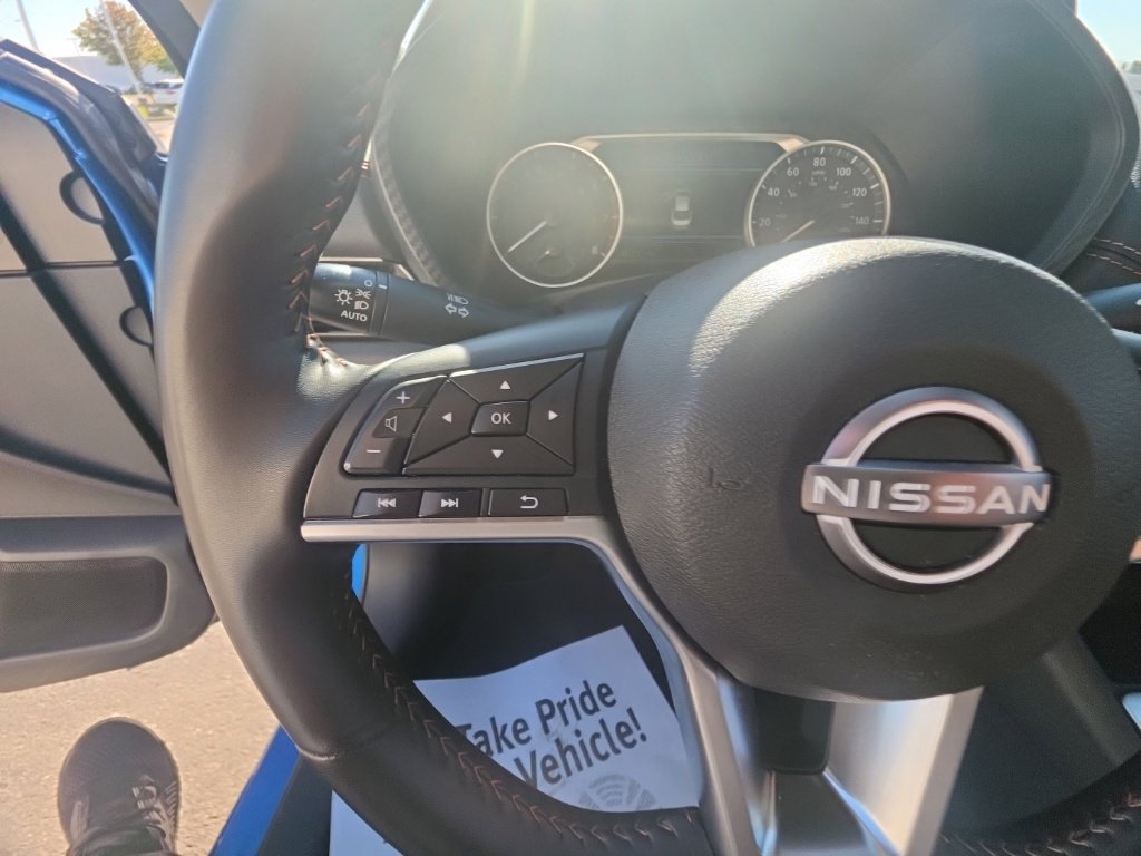Used 2025 Nissan Sentra SR FWD image 16