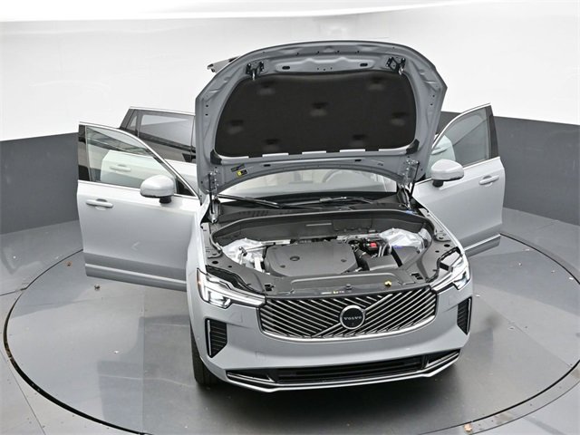 New 2026 Volvo XC90 B6 Plus w/ Protection Package Premier image 51