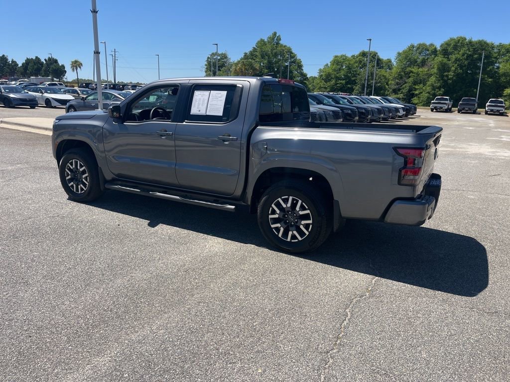 Used 2024 Nissan Frontier SL w/ Technology Package image 4