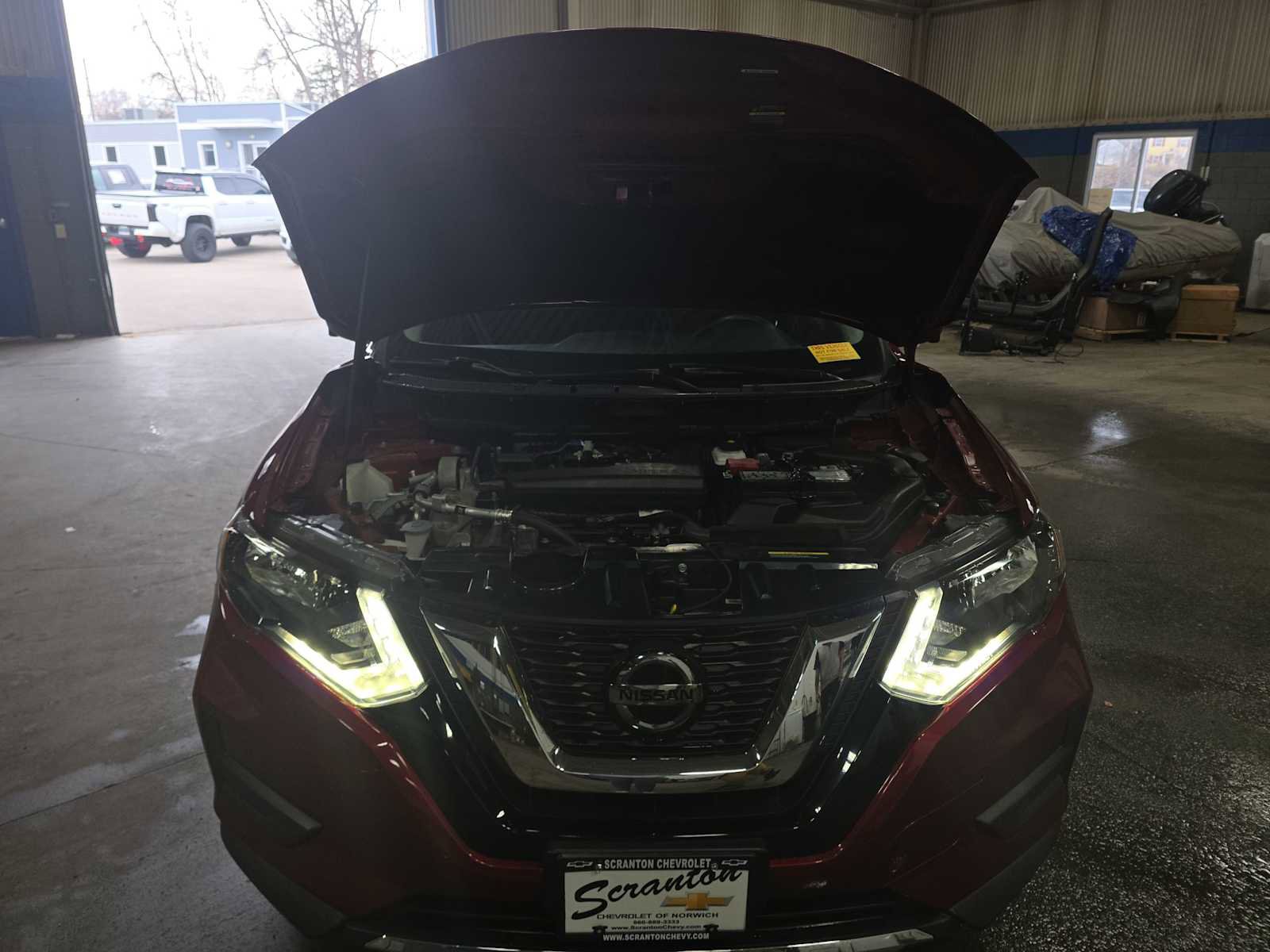 Used 2020 Nissan Rogue SV w/ Premium Package image 12