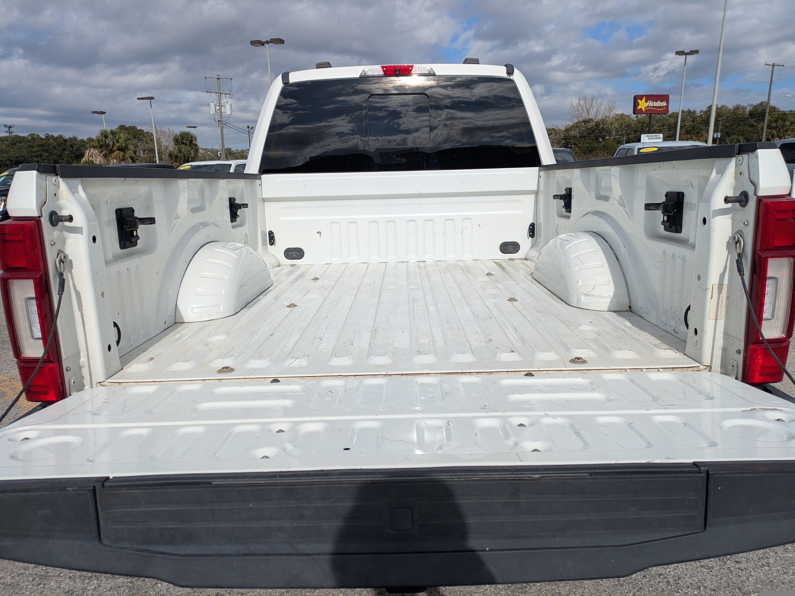 Used 2021 Ford F250 Platinum w/ FX4 Off-Road Package AWD/4WD image 11