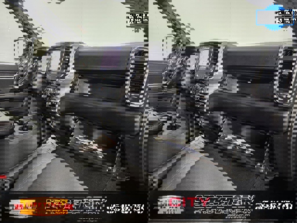 Used 2024 RAM 2500 Big Horn w/ Bed Utility Group image 32