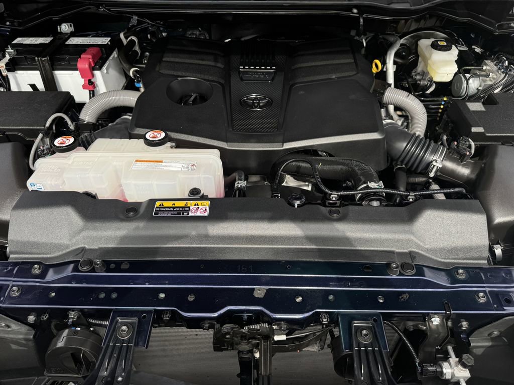 Used 2025 Toyota Tundra SR5 RWD image 29