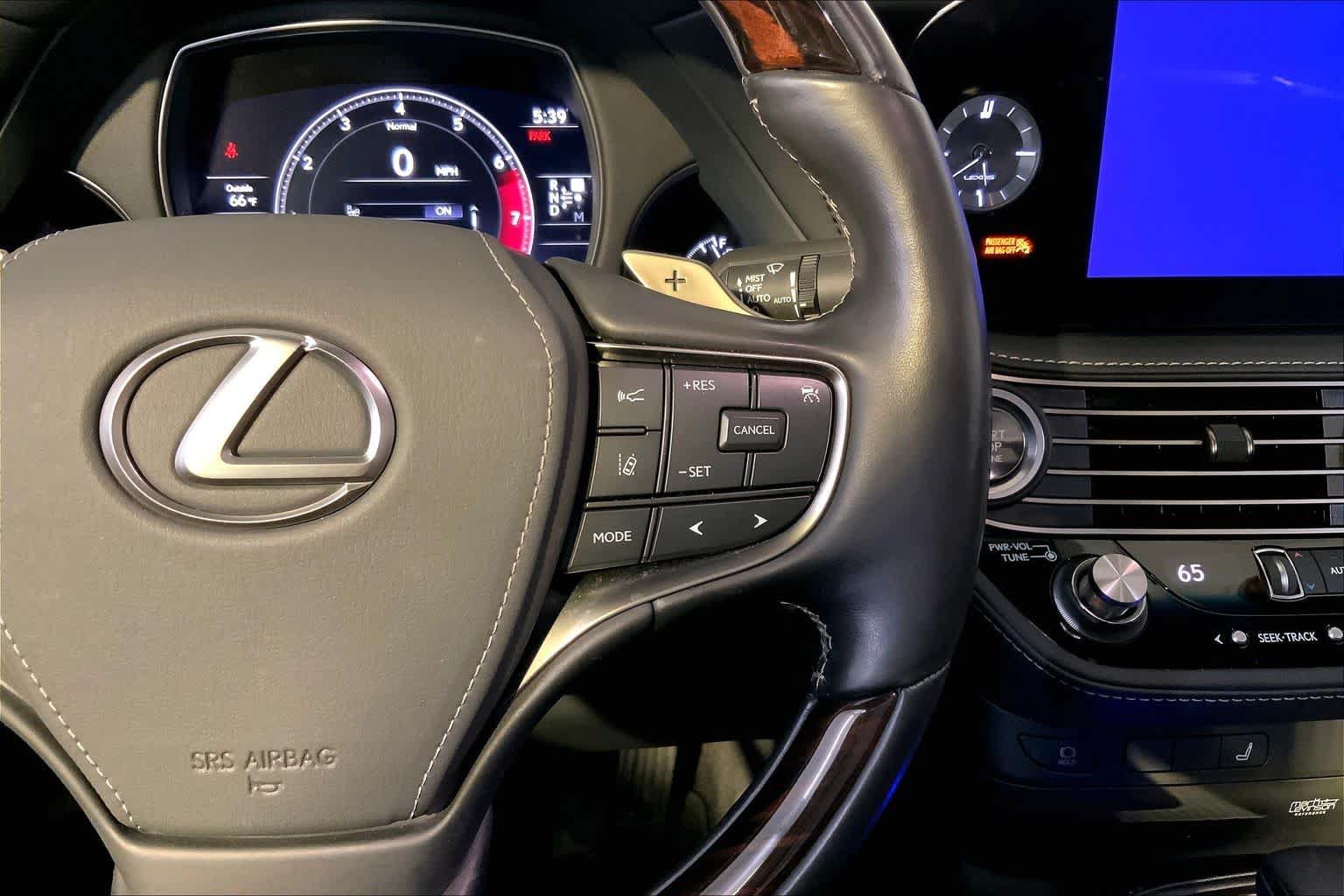 Certified 2023 Lexus LS 500 AWD w/ Interior Upgrade Package image 25