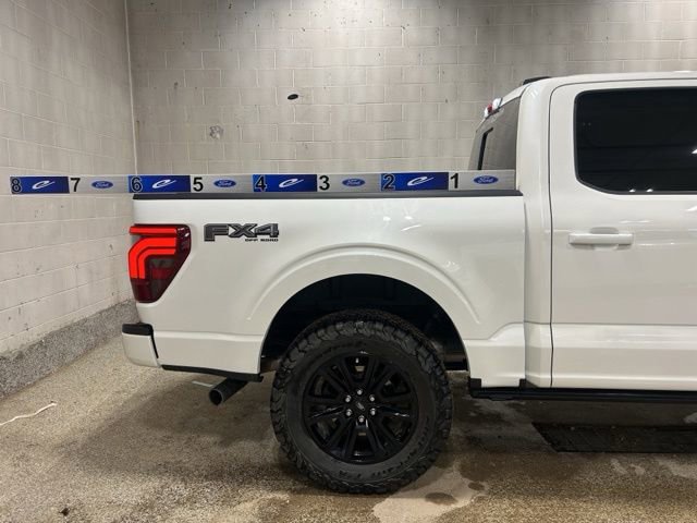 Used 2024 Ford F150 Platinum w/ FX4 Off-Road Package AWD/4WD image 30