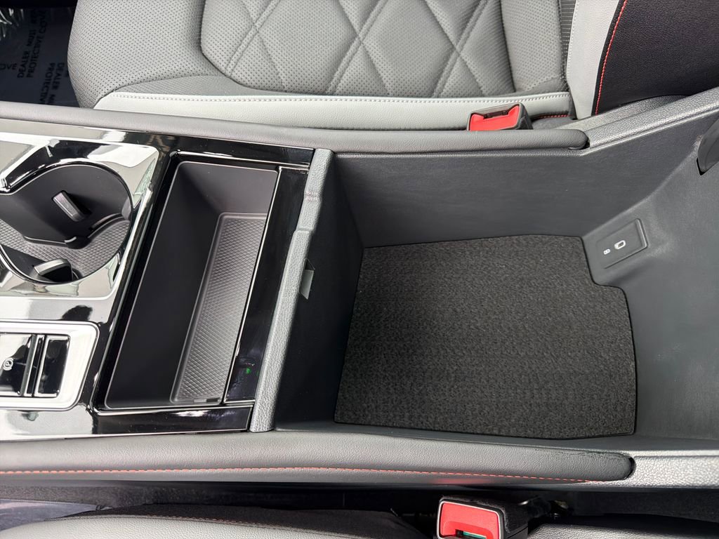 Certified 2025 Volkswagen Atlas Peak Edition SE AWD/4WD image 26