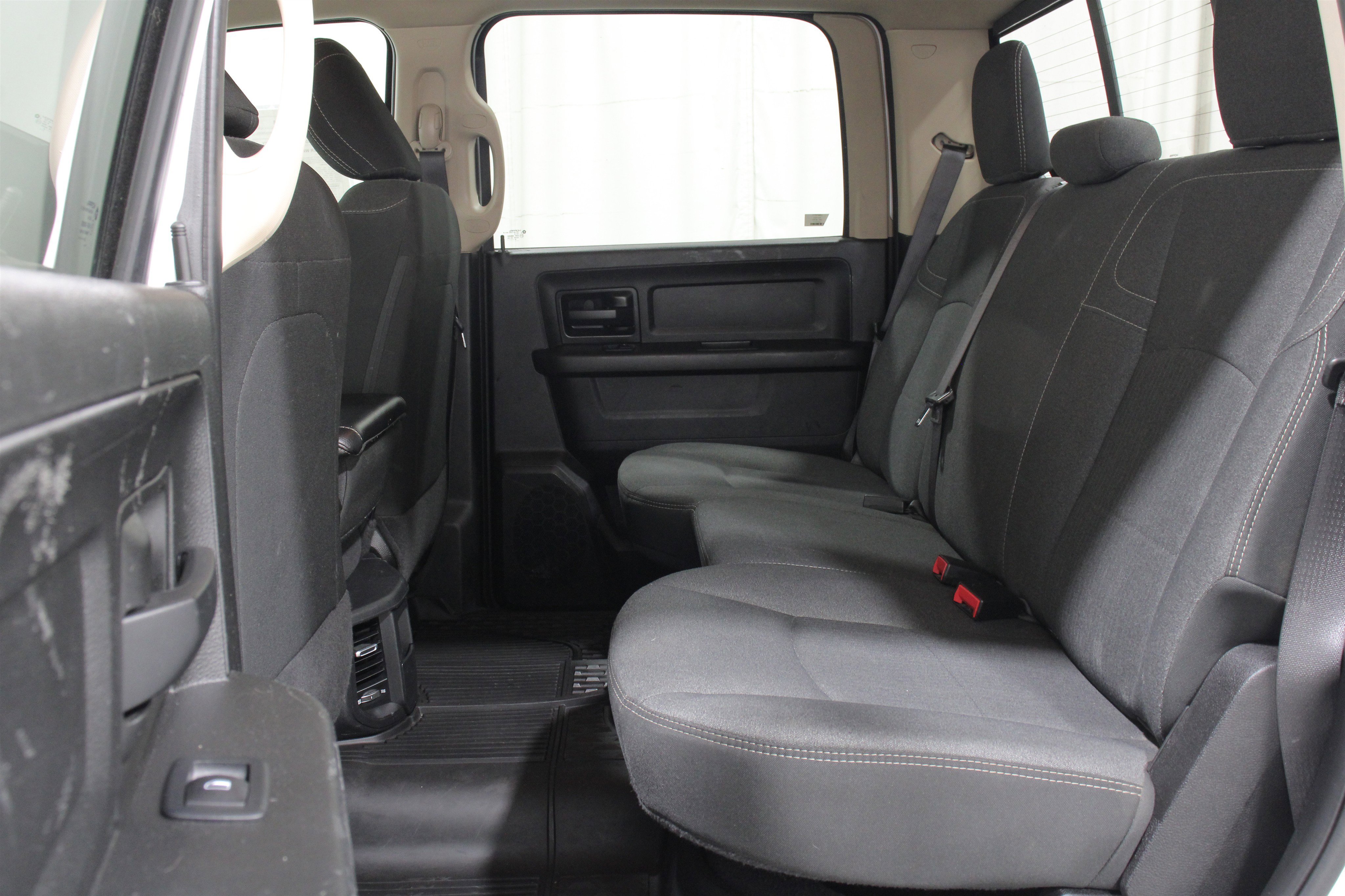 Used 2020 RAM 3500 Tradesman image 22