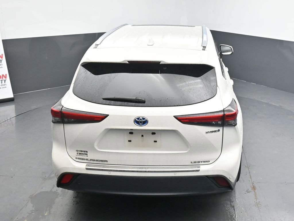 Used 2020 Toyota Highlander Limited image 16