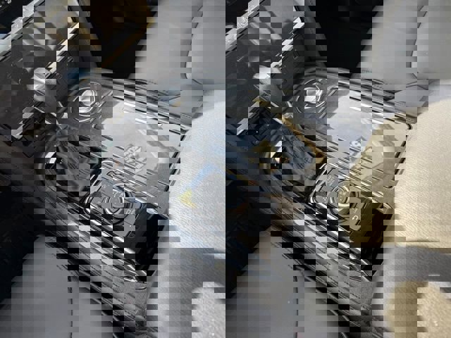 Used 2024 Nissan Armada SV image 17