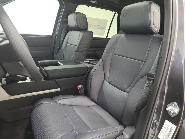 New 2026 Toyota Sequoia Platinum AWD/4WD image 22