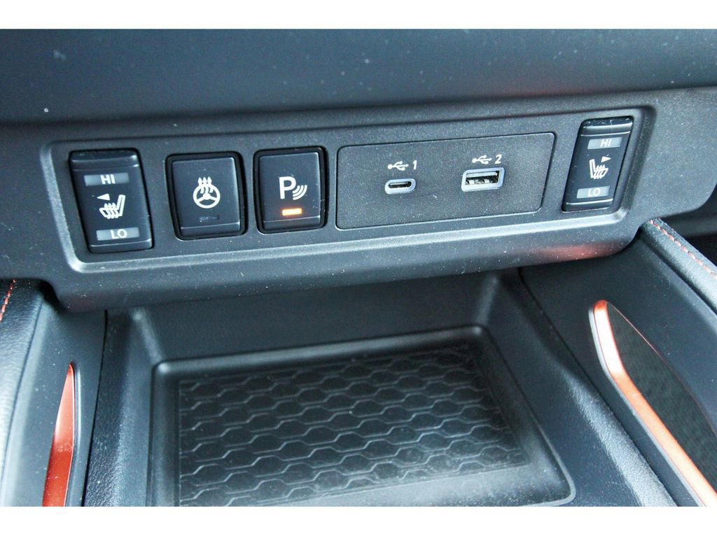Used 2022 Nissan Frontier Pro-X RWD image 28