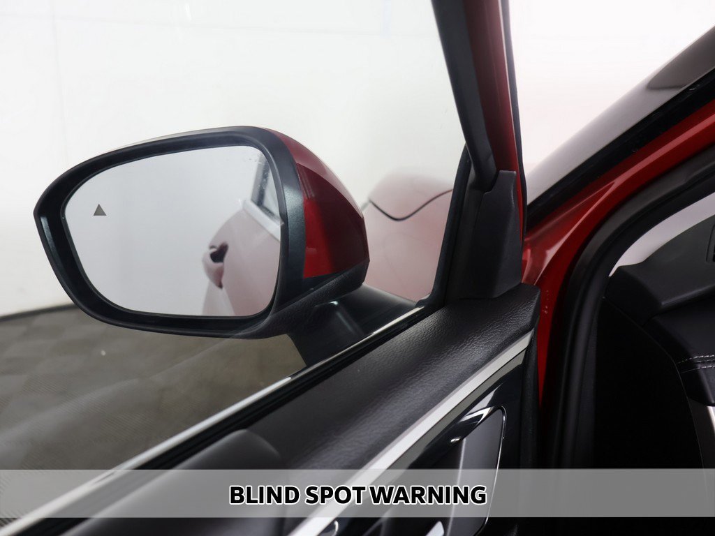 Used 2024 Mitsubishi Outlander SE image 6