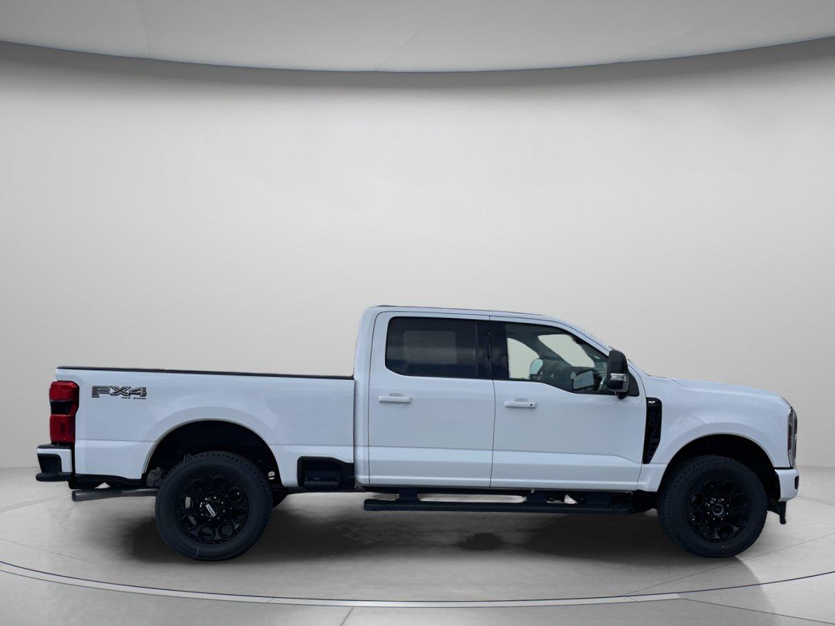 New 2026 Ford F250 XLT w/ XLT Premium Package AWD/4WD image 2