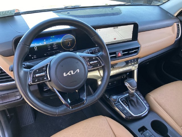 Used 2024 Kia Seltos SX w/ SX Sunroof Package AWD/4WD image 21