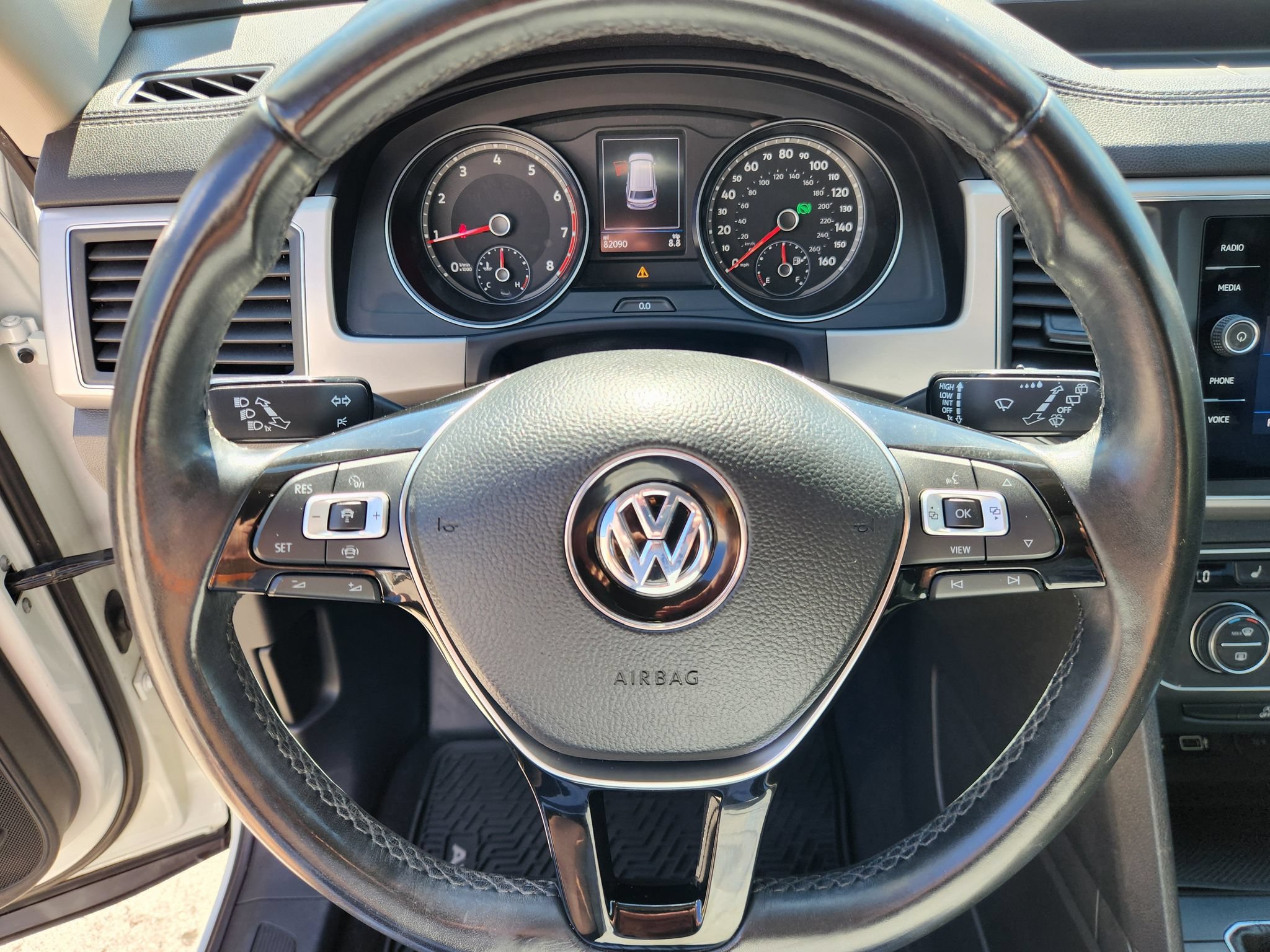 Used 2019 Volkswagen Atlas SE w/ Towing Package FWD image 18