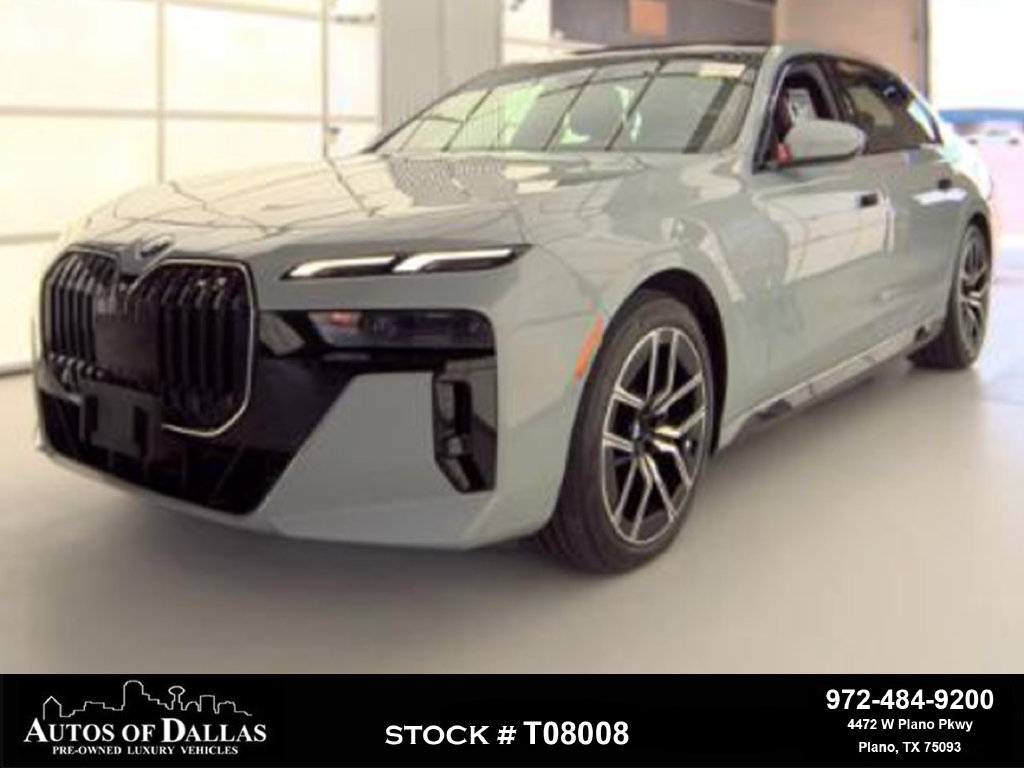 Used 2024 BMW 740i xDrive w/ Premium Package 2