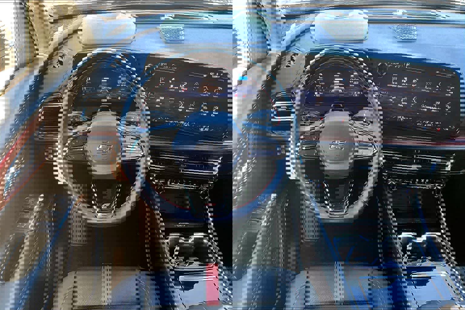 Used 2024 Chevrolet Traverse RS w/ LPO, Floor Liner Package image 6