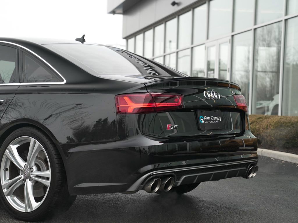 Used 2016 Audi S6 Prestige w/ Prestige Package image 15
