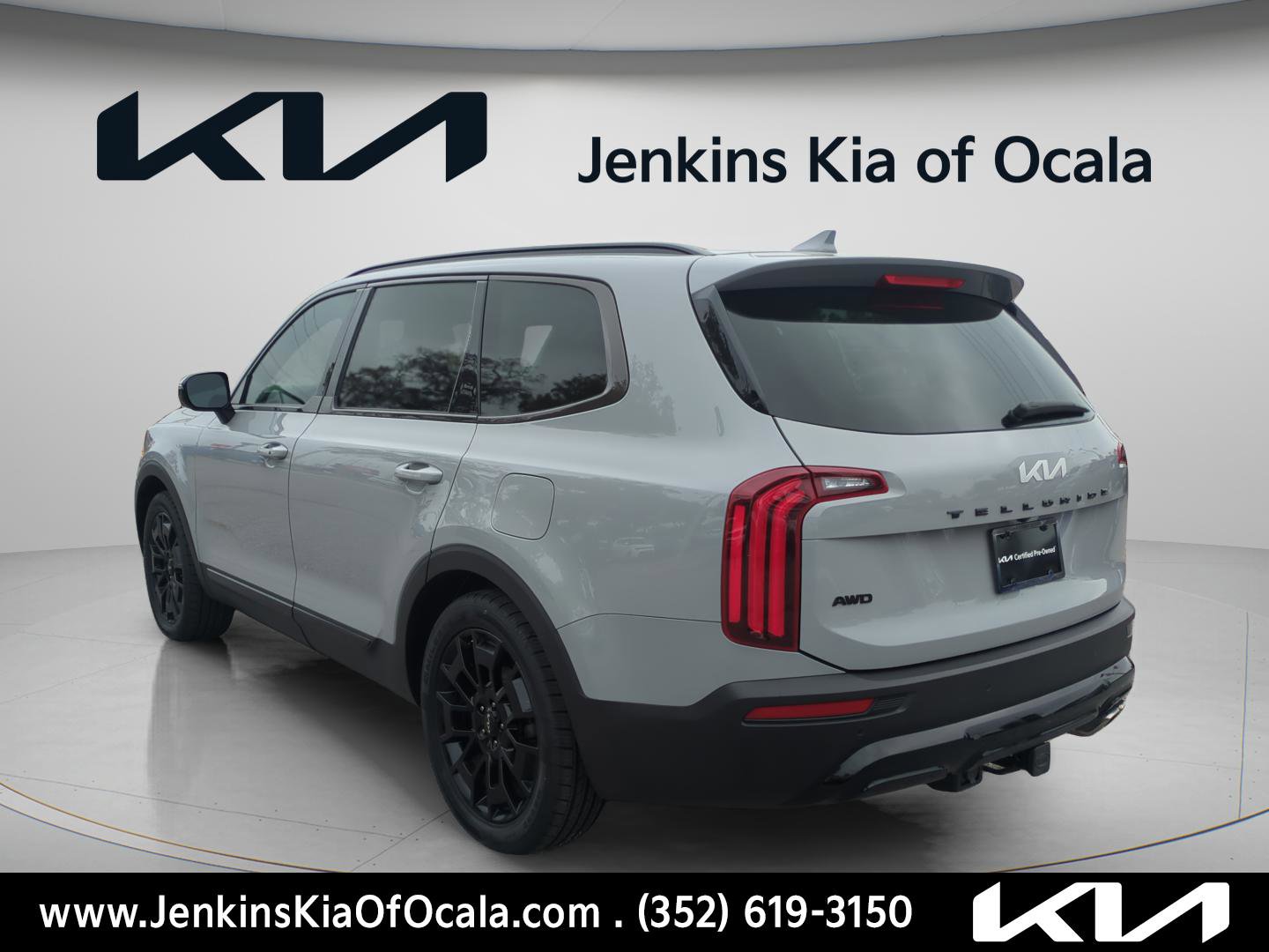 Certified 2022 Kia Telluride SX w/ Nightfall Edition Package image 6