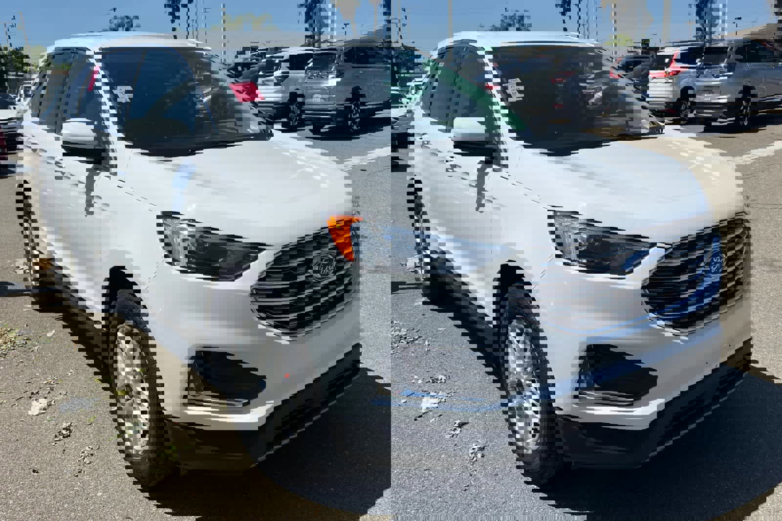 Used 2022 Ford Edge SEL AWD/4WD image 3