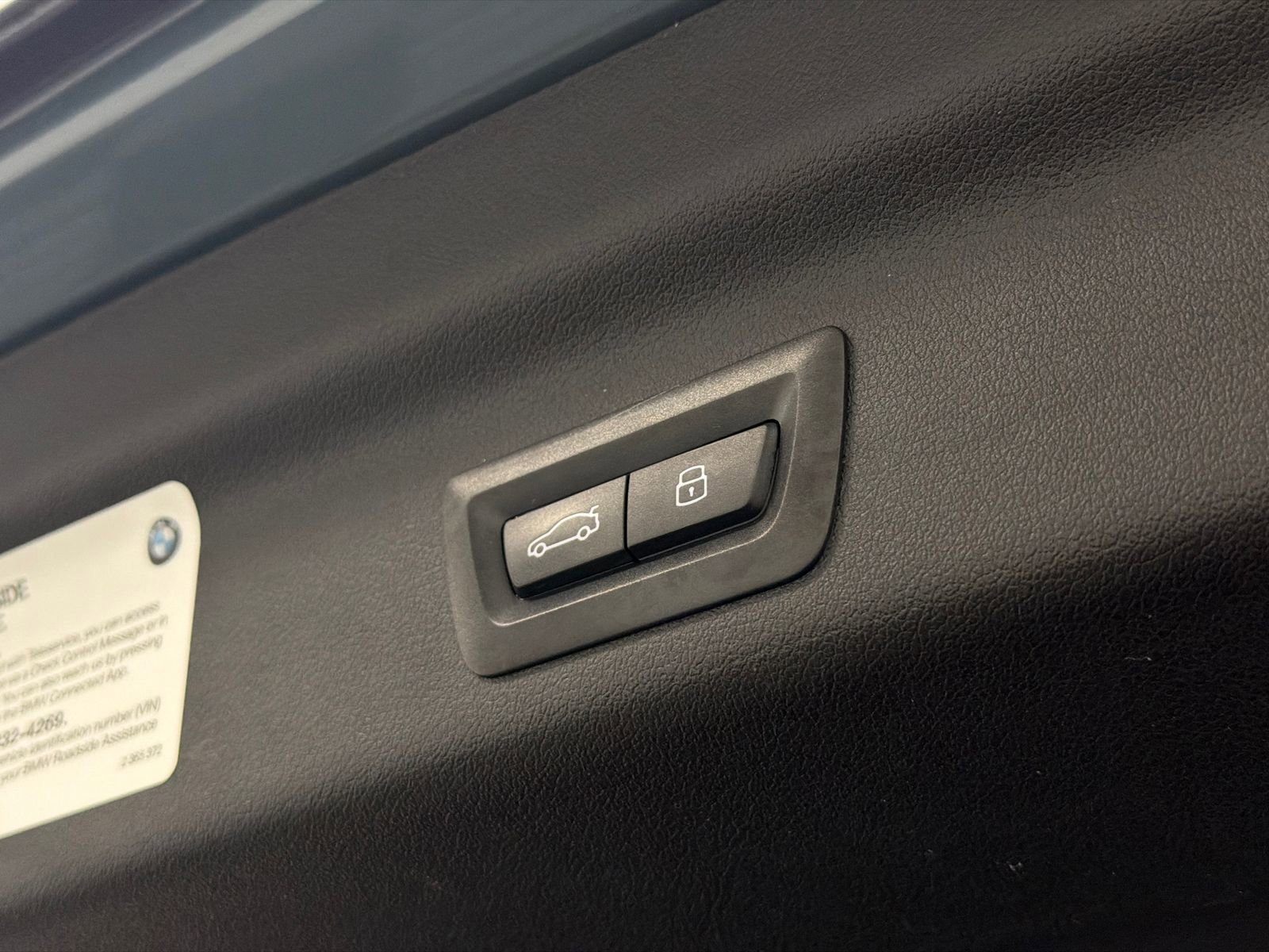 Used 2023 BMW X1 xDrive28i w/ Premium Package image 11