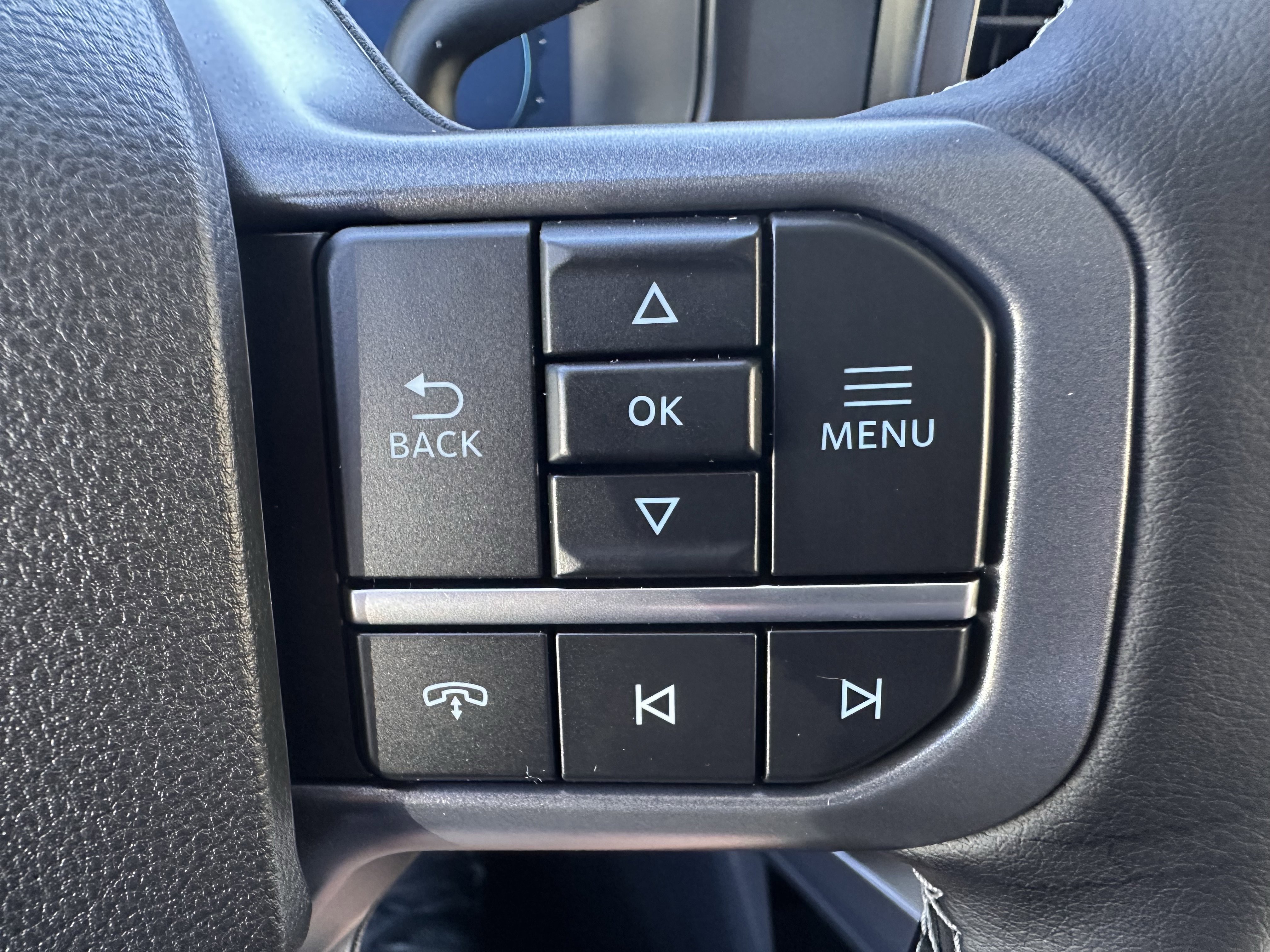 New 2026 Ford F250 Lariat w/ Black Appearance Package image 22