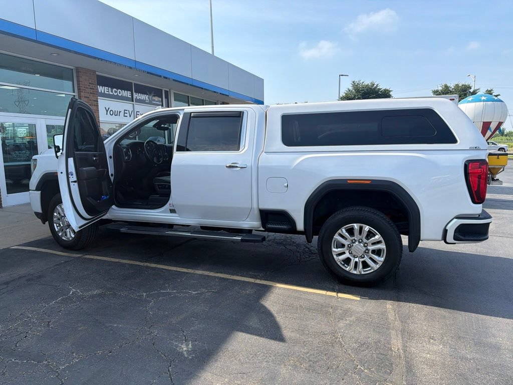 Used 2021 GMC Sierra 2500 Denali w/ Denali Ultimate Package AWD/4WD image 4