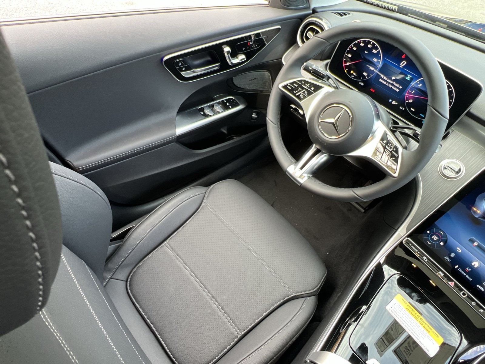 New 2027 Mercedes-Benz C 300 4MATIC Sedan image 16
