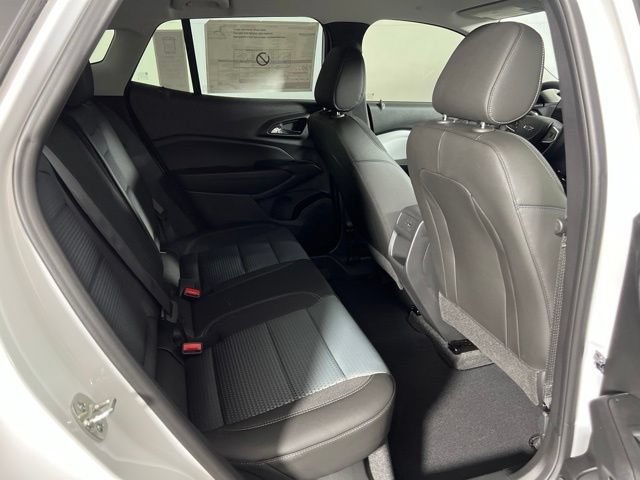 New 2026 Chevrolet Trax LT w/ Driver Confidence Package FWD image 12
