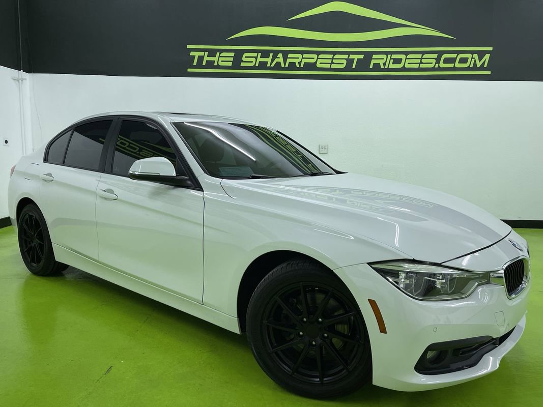 Used 2017 BMW 320i xDrive Sedan image 1