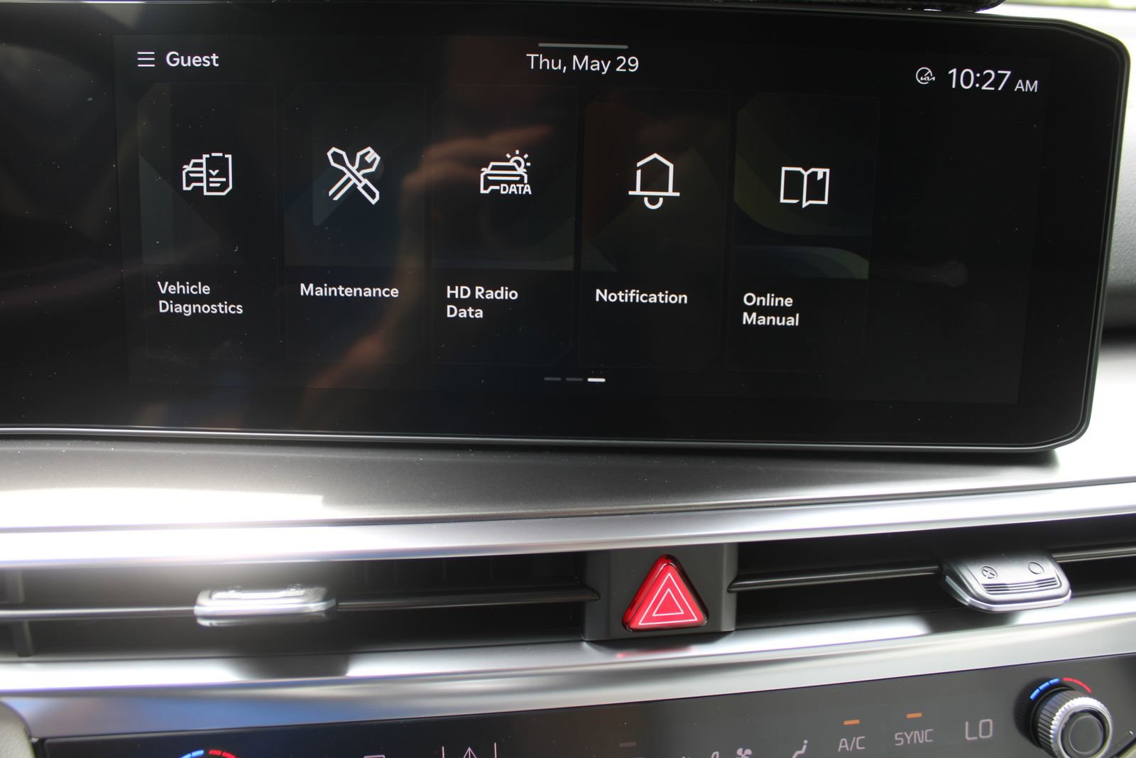 Certified 2025 Kia Sorento EX w/ EX Panoramic Sunroof Package image 49