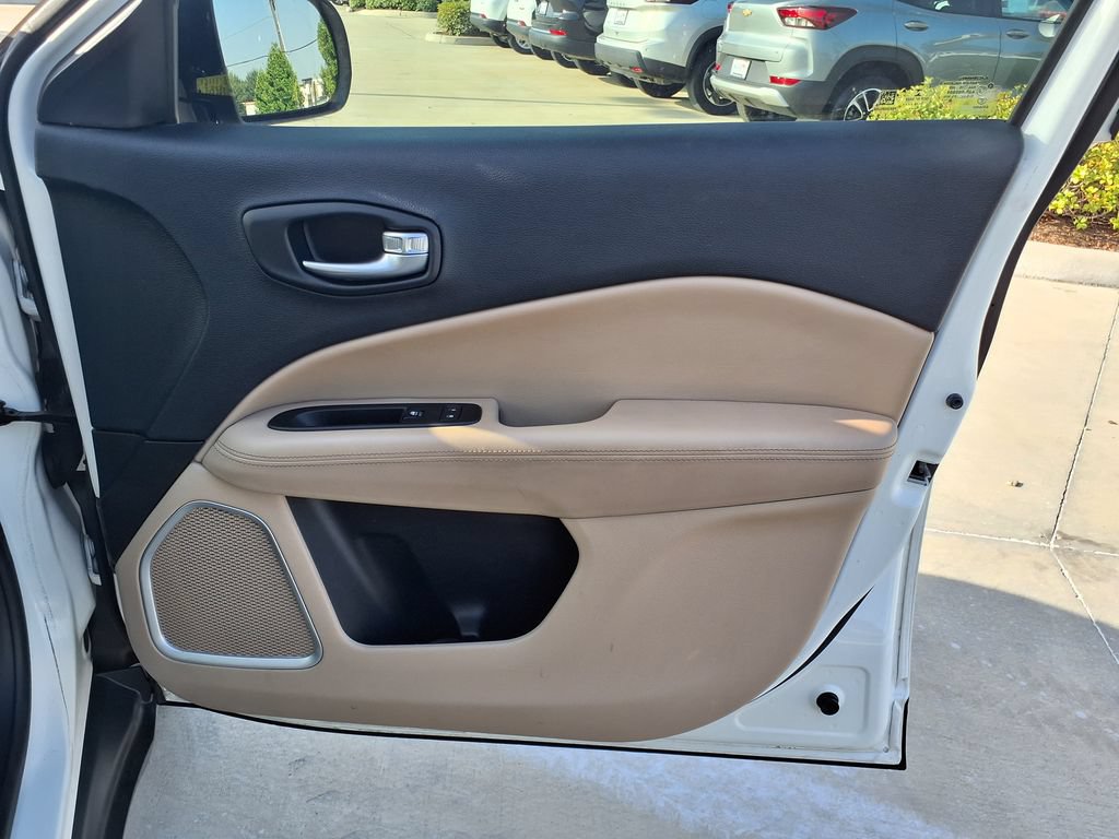 Used 2019 Jeep Compass Sport FWD image 21