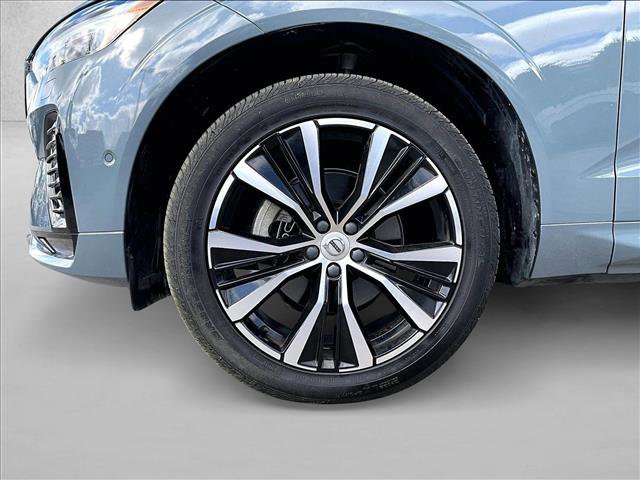 Used 2024 Volvo XC60 B5 Plus w/ Protection Package Premier image 10