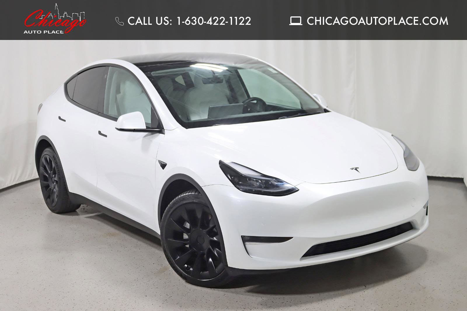 Used 2022 Tesla Model Y Long Range image 1