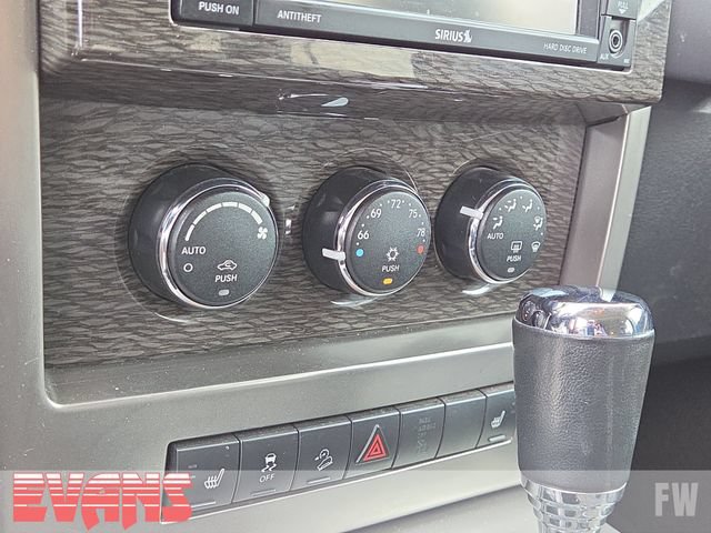 Used 2012 Jeep Liberty Limited Jet w/ Comfort/Convenience Group AWD/4WD image 7