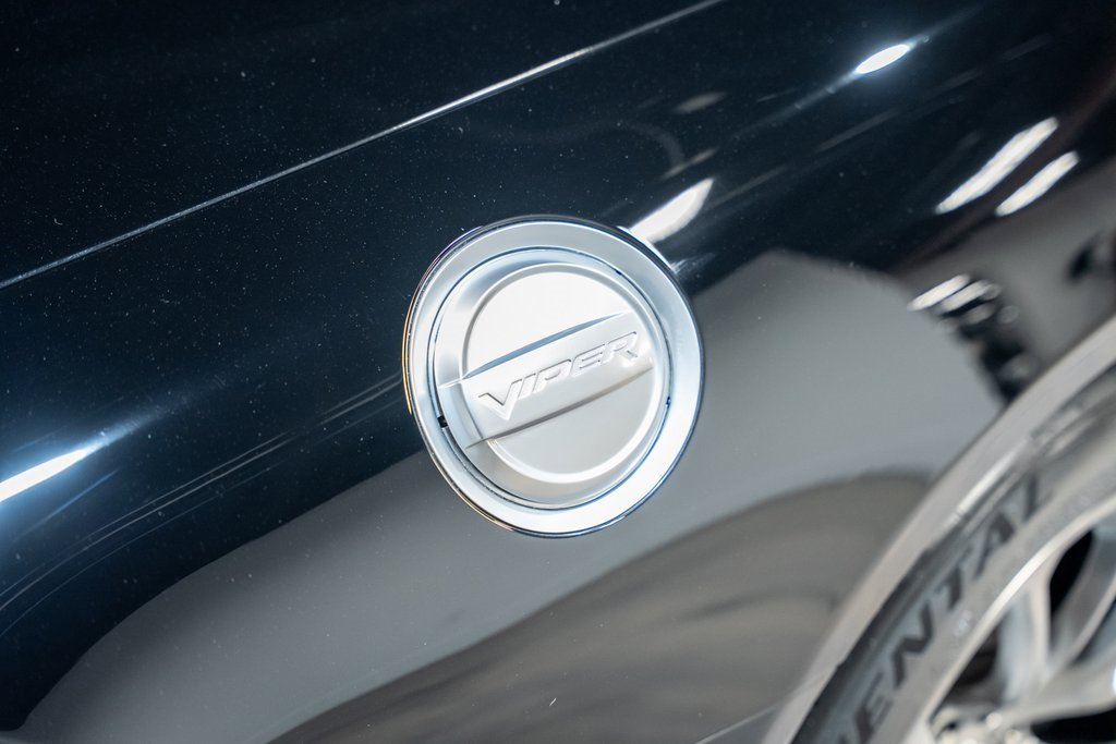 Used 2013 SRT Viper GTS w/ GTS Laguna Interior Pkg image 26