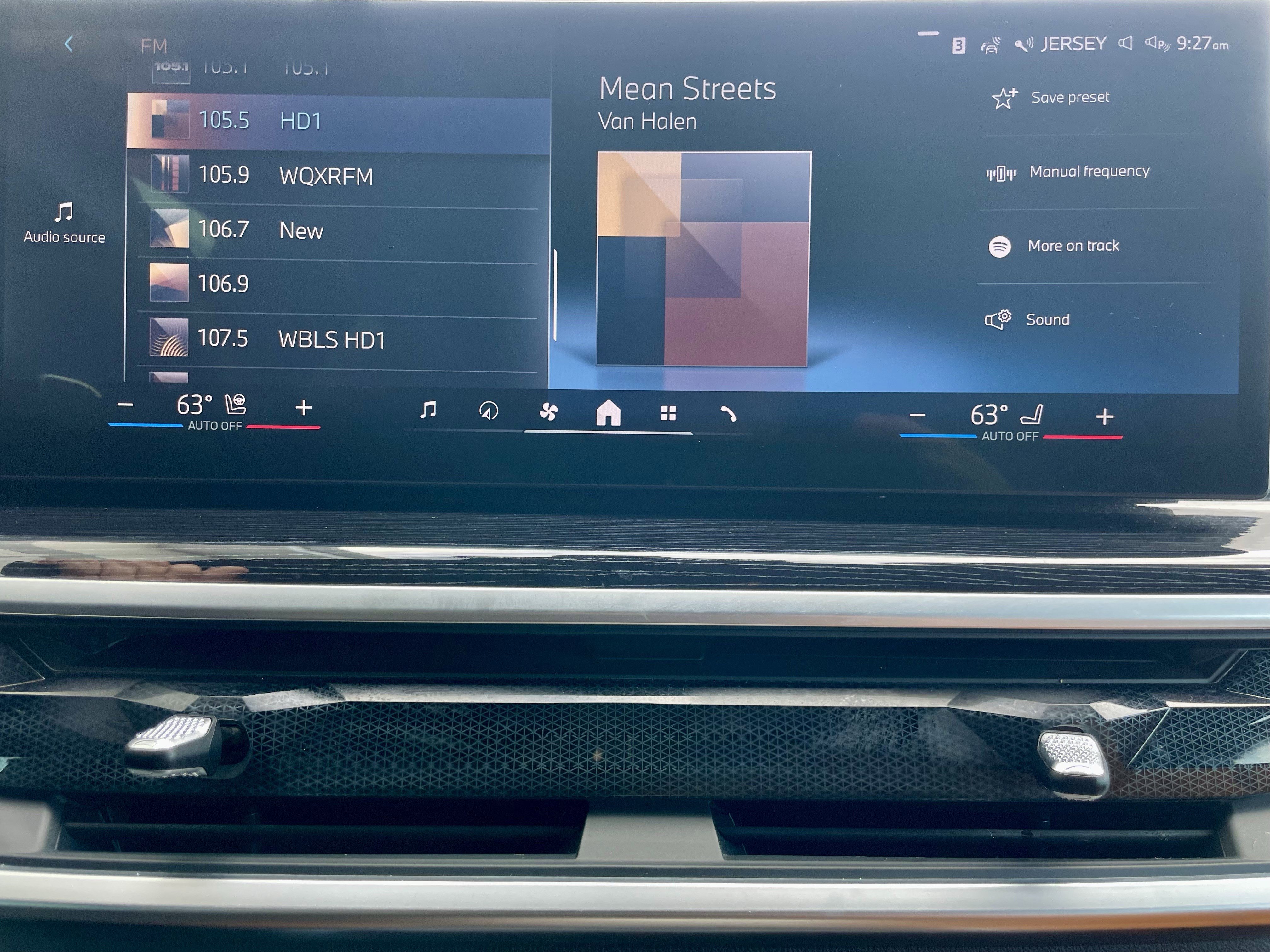 Used 2024 BMW X7 xDrive40i w/ Executive Package image 29