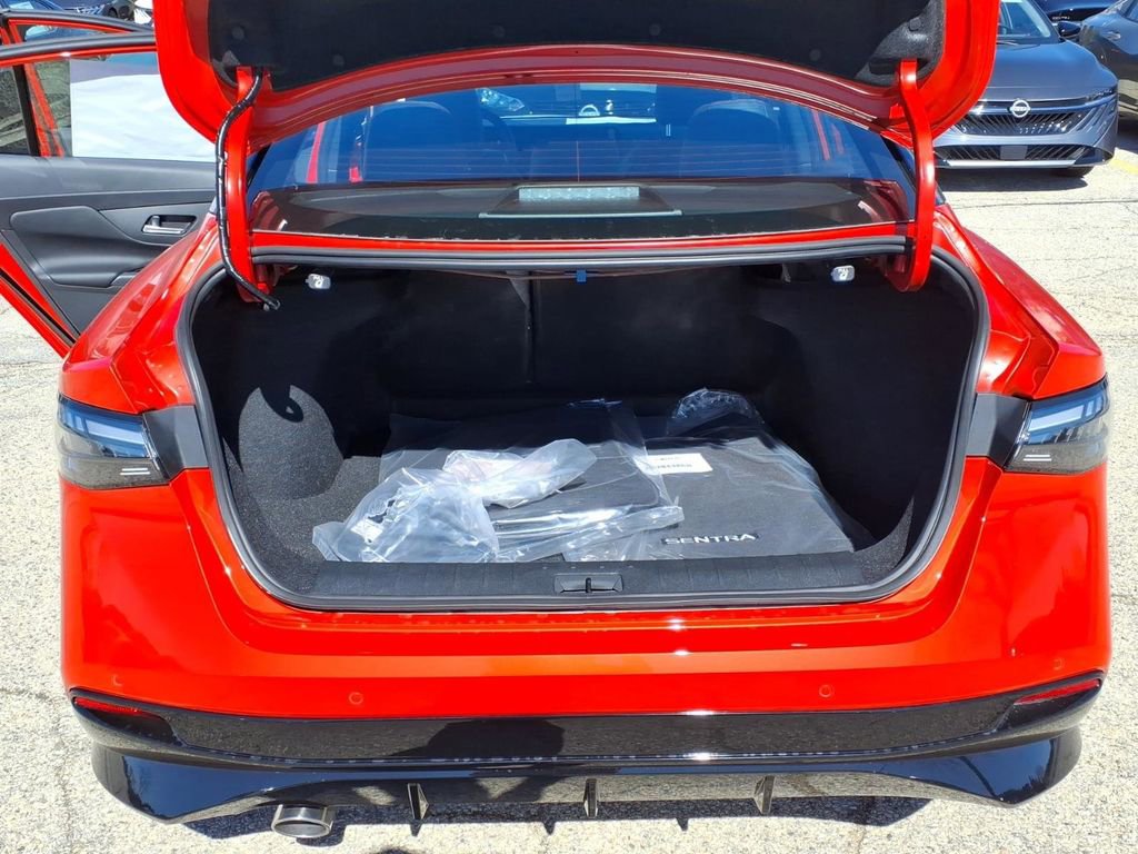 New 2026 Nissan Sentra SR image 31