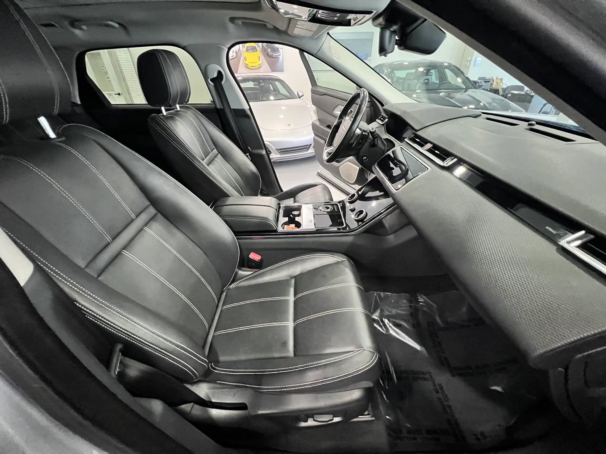 Used 2018 Land Rover Range Rover Velar S AWD/4WD image 67